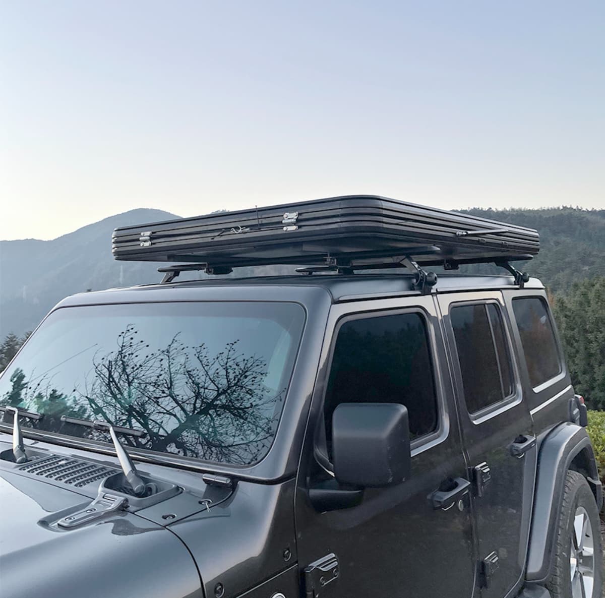 ABS Hard Shell Roof Top Tent Green